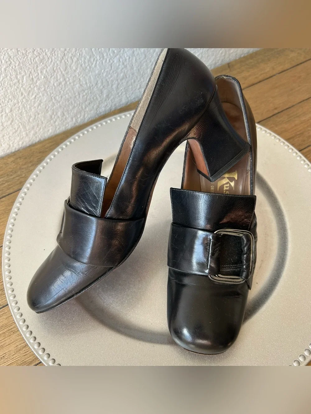 Vintage Black Leather Bow Heels by Kushins California Boutique Pumps | 1960s